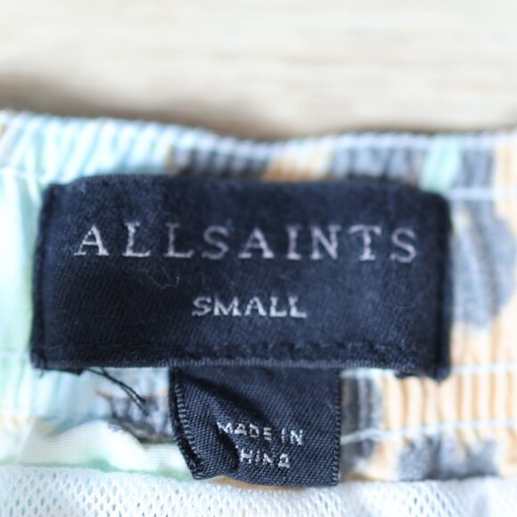AllSaints‎ Ligularia Swim Shorts Men Small Blue Leopard Floral Board Trunks - Picture 4 of 11